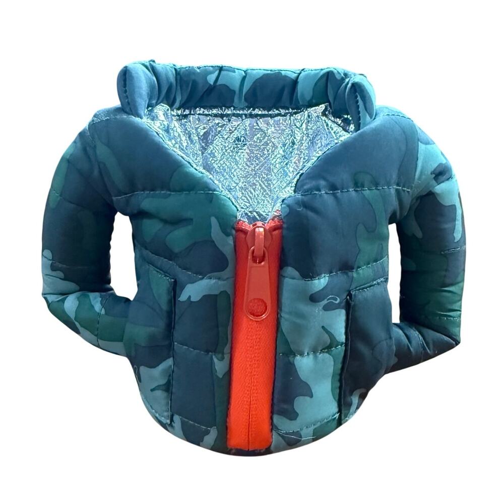 Puffin Drinkwear Puffy Beverage Jacket Green Camo Insulated Drink Koozie Cooler